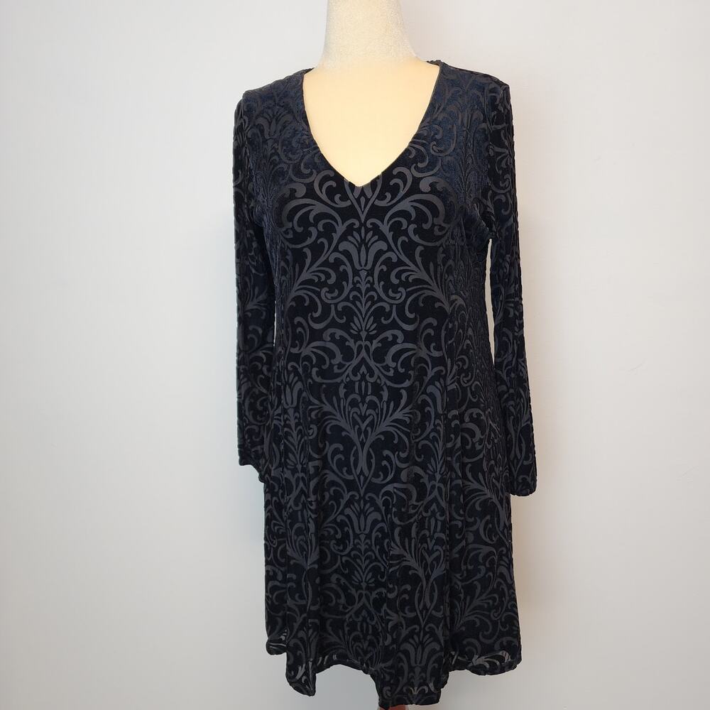 Danillo Boutique Velvet Dress Size 14 Black Acanthus Print V-neck Long Sleeve